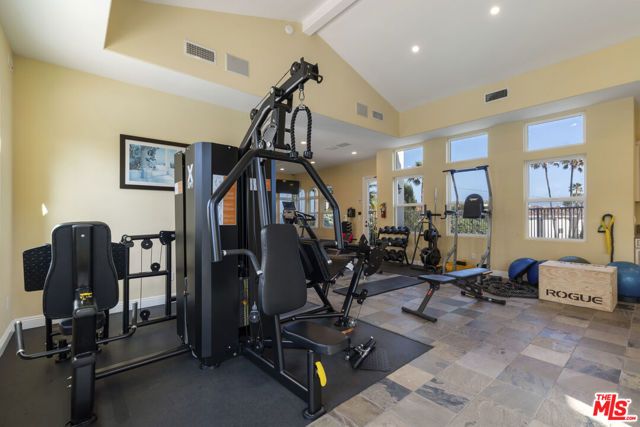 23963 De Ville Way, Malibu, CA 90265