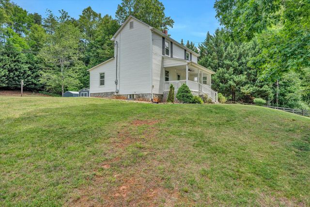 265 Dillards Hill RD, Union Hall, VA 24176