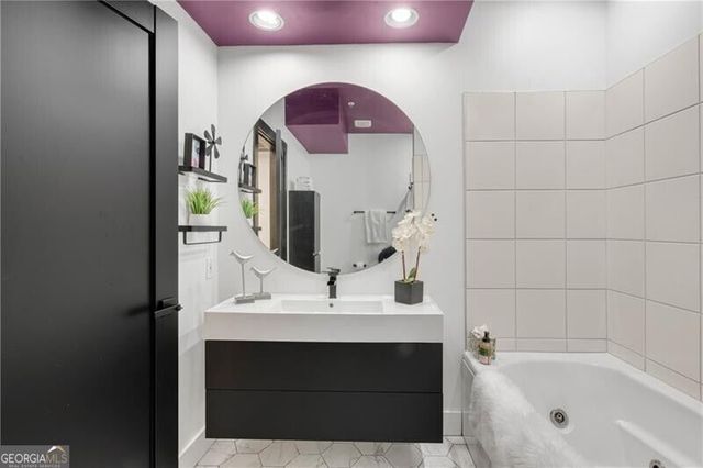 805 Peachtree Street NE 306, Atlanta, GA 30308