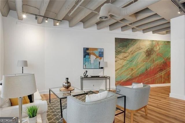 805 Peachtree Street NE 306, Atlanta, GA 30308