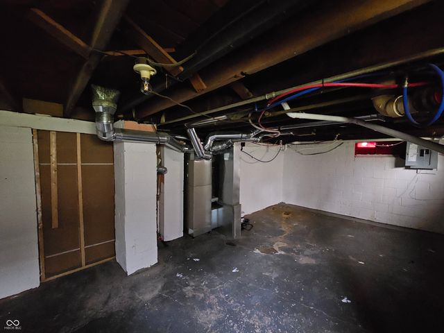 2016 Glenridge Drive, Indianapolis, IN 46218