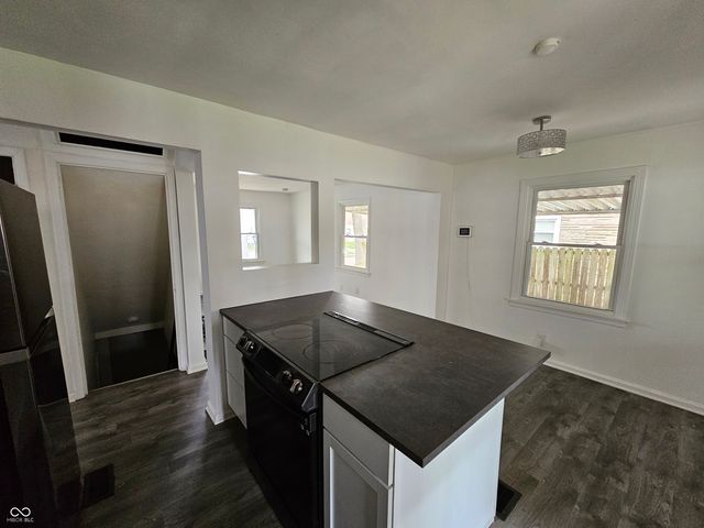 2016 Glenridge Drive, Indianapolis, IN 46218