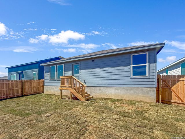 3312 Glacier, Kerrville, TX 78028