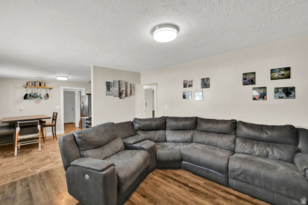 10282 S ZINNIA WAY, Sandy, UT 84094 — photo 5