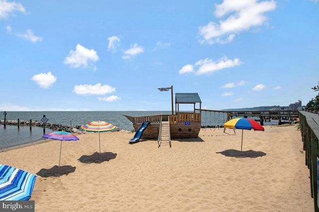 8637 SAINT ANDREWS DR, Chesapeake Beach, MD 20732