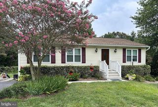 8637 SAINT ANDREWS DR, Chesapeake Beach, MD 20732