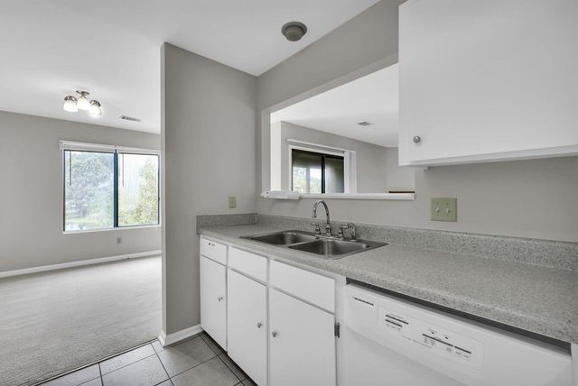 605 Waterwood Drive, Goose Creek, SC 29445