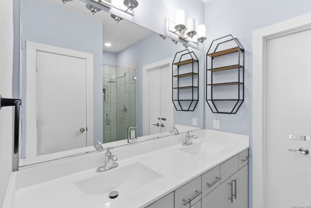 408 Lewis, San Antonio, TX 78212