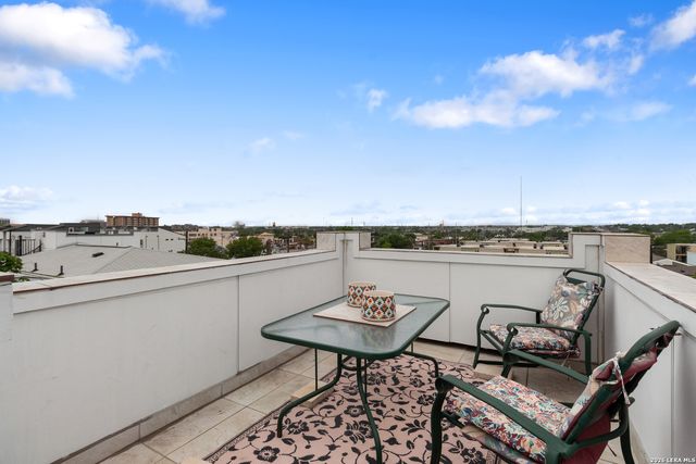 408 Lewis, San Antonio, TX 78212