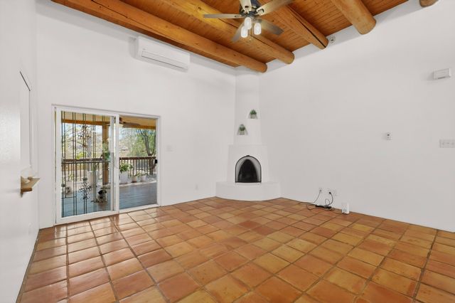 3028 Sandia Circle, Santa Fe, NM 87507