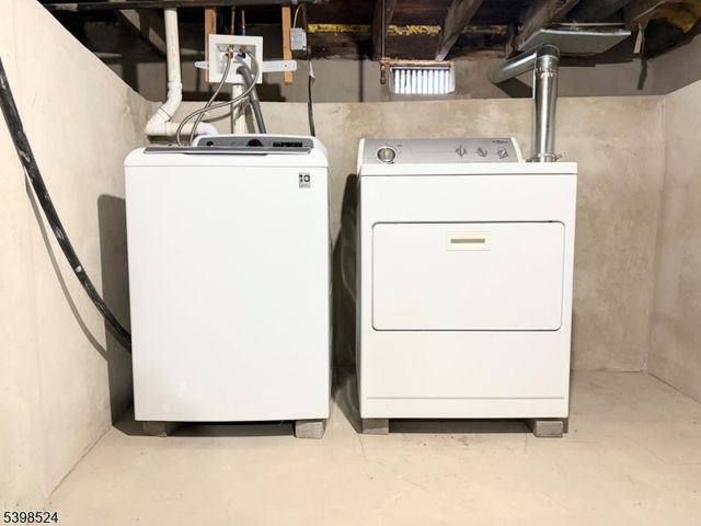 484 Bara St, Brick Twp., NJ 08723