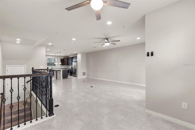 588 PIAZZA POINT, Oviedo, FL 32765