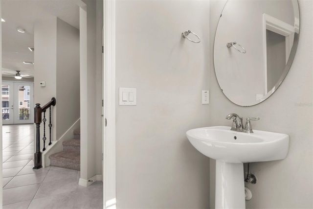 588 PIAZZA POINT, Oviedo, FL 32765