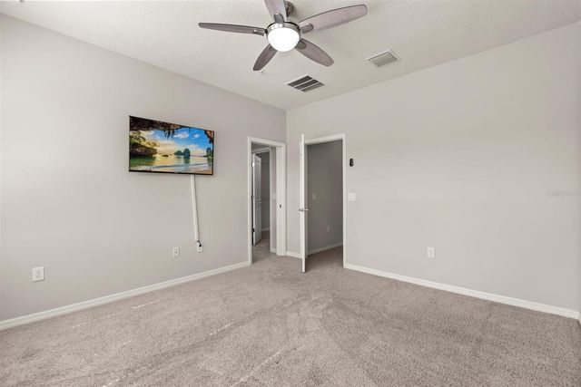 588 PIAZZA POINT, Oviedo, FL 32765