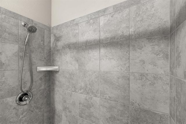 588 PIAZZA POINT, Oviedo, FL 32765