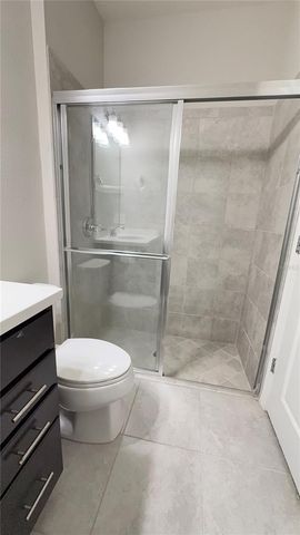 588 PIAZZA POINT, Oviedo, FL 32765