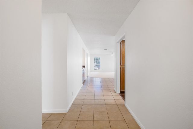 8000 Spandera CV, Austin, TX 78759
