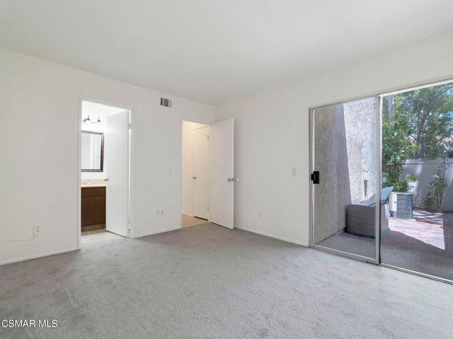 15242 Campus Park Drive E, Moorpark, CA 93021