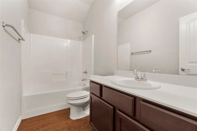 2905 Pacifico Way, Fort Worth, TX 76111