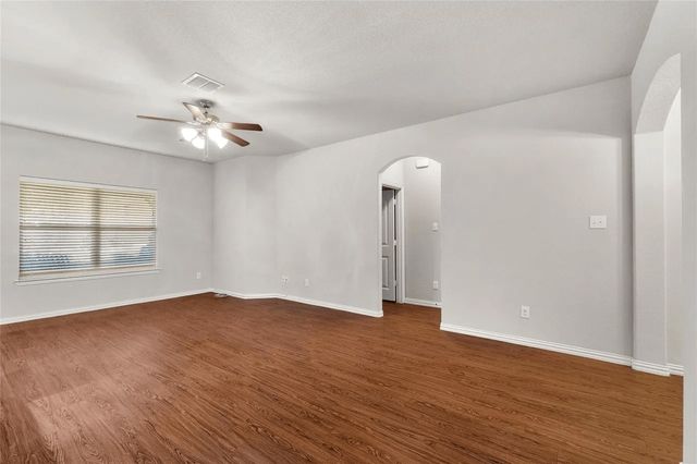 2905 Pacifico Way, Fort Worth, TX 76111