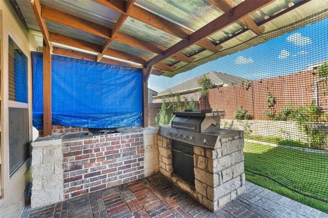 2905 Pacifico Way, Fort Worth, TX 76111