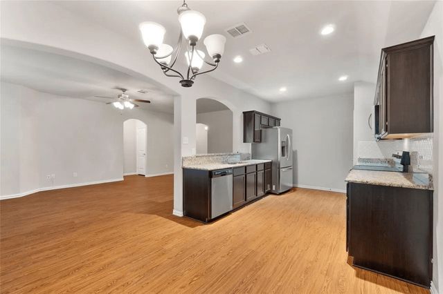 2905 Pacifico Way, Fort Worth, TX 76111