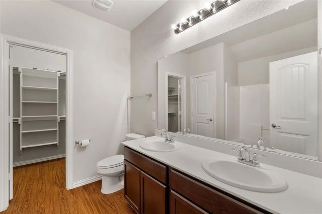 2905 Pacifico Way, Fort Worth, TX 76111