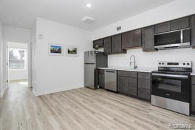 799 E Grand Boulevard 4, Detroit, MI 48207