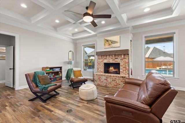285 Heritage Way, Bullard, TX 75757