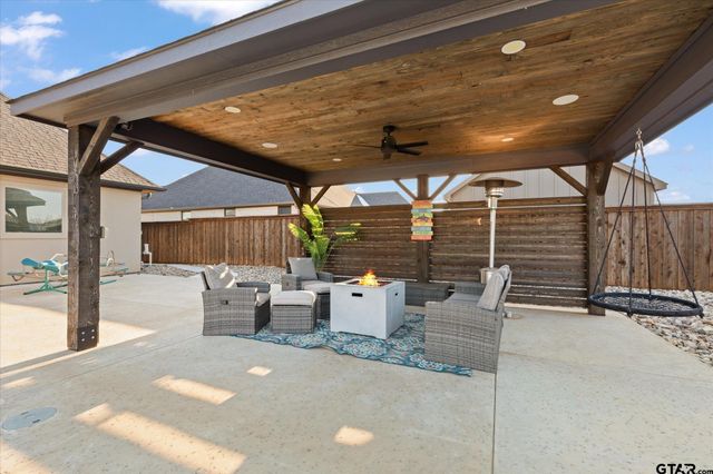 285 Heritage Way, Bullard, TX 75757