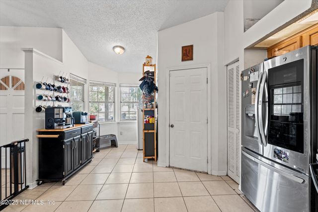 8182 LOCH LOMOND Lane, Jacksonville, FL 32244