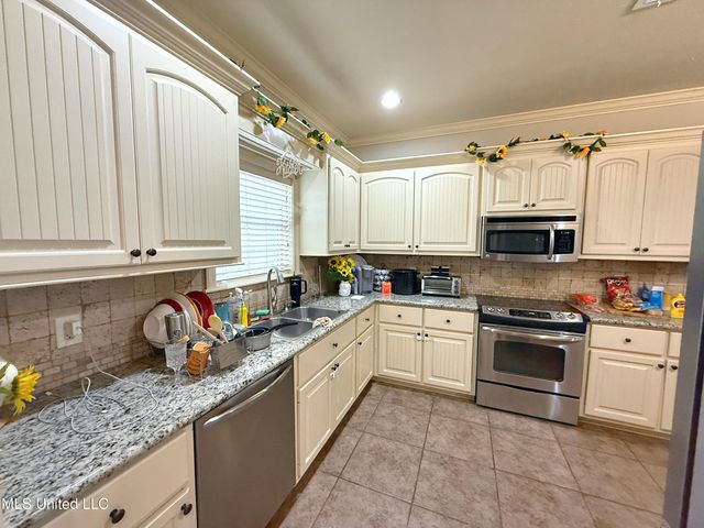 117 Stillhouse Creek Drive, Madison, MS 39110