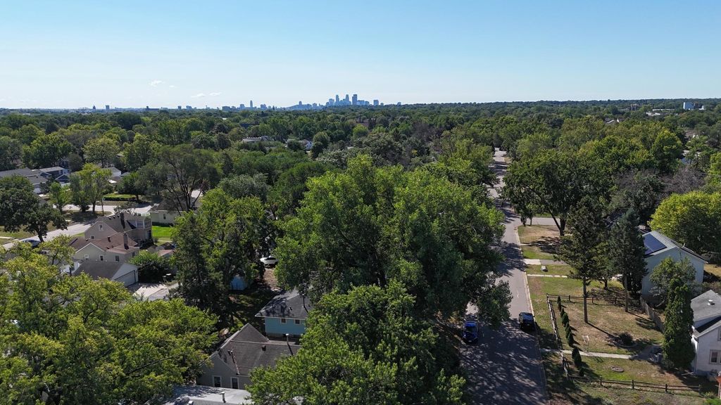 5418 Girard Avenue N, Brooklyn Center, MN 55430 — photo 3