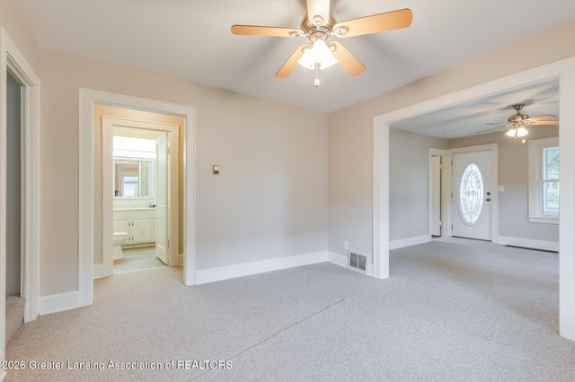 3721 Glenwood Avenue, Lansing, MI 48910