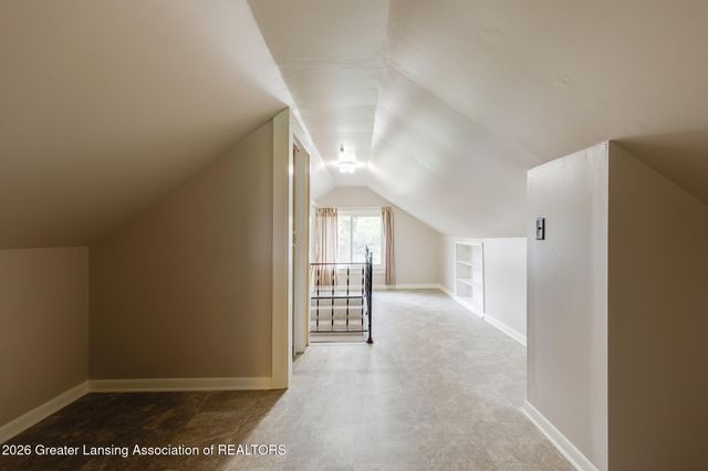 3721 Glenwood Avenue, Lansing, MI 48910