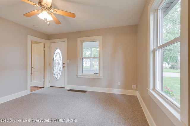 3721 Glenwood Avenue, Lansing, MI 48910