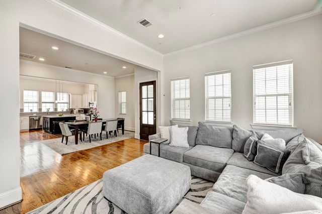2616 Madeline Grove Drive, Houston, TX 77008