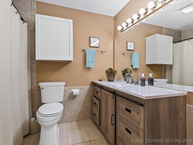 5239 Nowata Road H102, Bartlesville, OK 74006