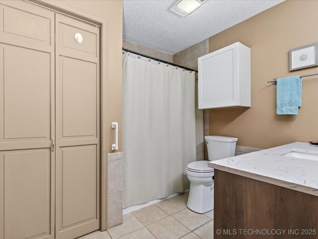 5239 Nowata Road H102, Bartlesville, OK 74006