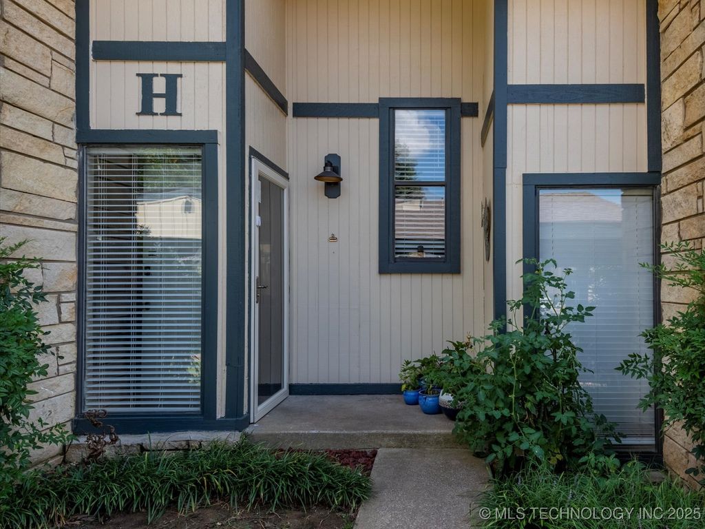 5239 Nowata Road H102, Bartlesville, OK 74006