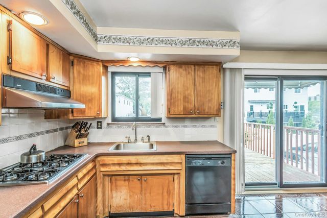 10825 Avenue N, Brooklyn, NY 11236