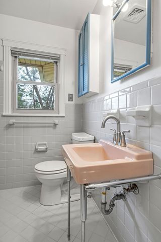 5361 Trousdale Dr, Nashville, TN 37220