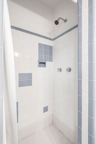 5361 Trousdale Dr, Nashville, TN 37220