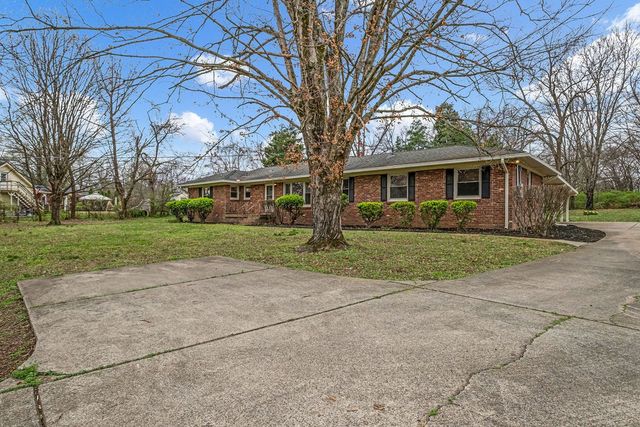 5361 Trousdale Dr, Nashville, TN 37220