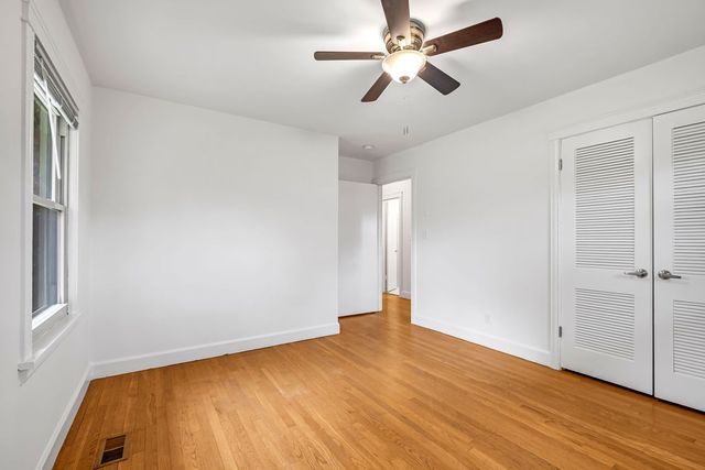 5361 Trousdale Dr, Nashville, TN 37220