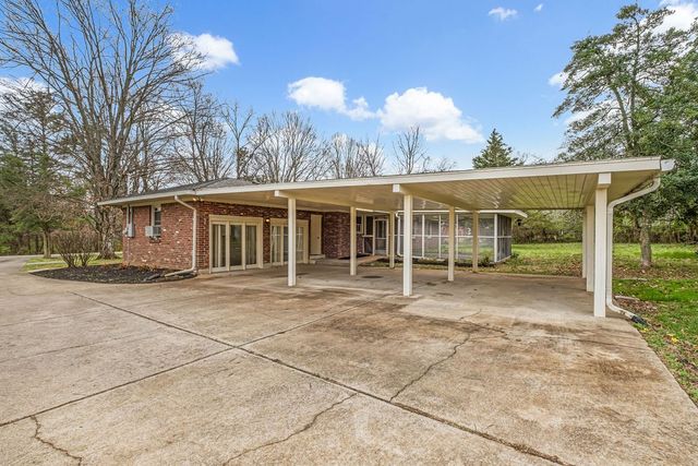 5361 Trousdale Dr, Nashville, TN 37220