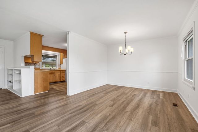 5361 Trousdale Dr, Nashville, TN 37220