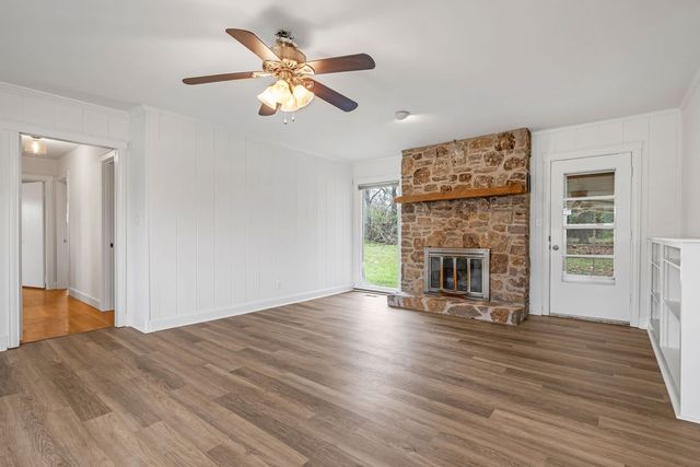 5361 Trousdale Dr, Nashville, TN 37220