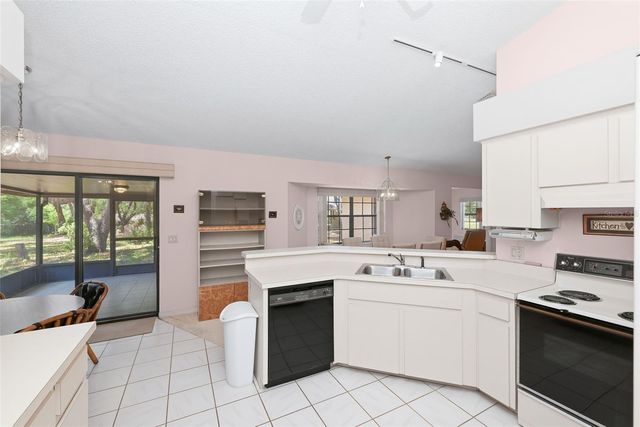 3915 S SPANIEL TRAIL, Inverness, FL 34450