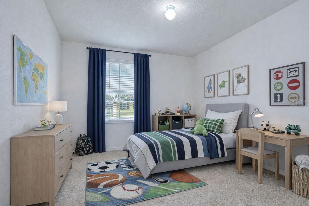 Image 33 of property listing at 11019 LELAND GROVES DR, Riverview, FL 33579